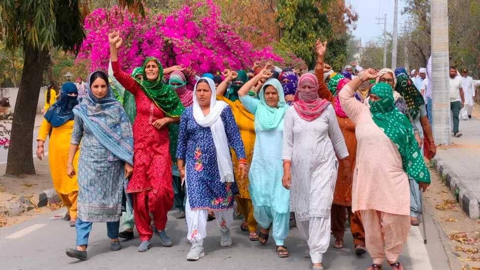 Anish khatkar : किसान नेता की रिहाई और उससे मिलने के लिए किसान पहुंचे डीसी कार्यालय, 19 मार्च से भूख हड़ताल पर है अनीश खटकड़