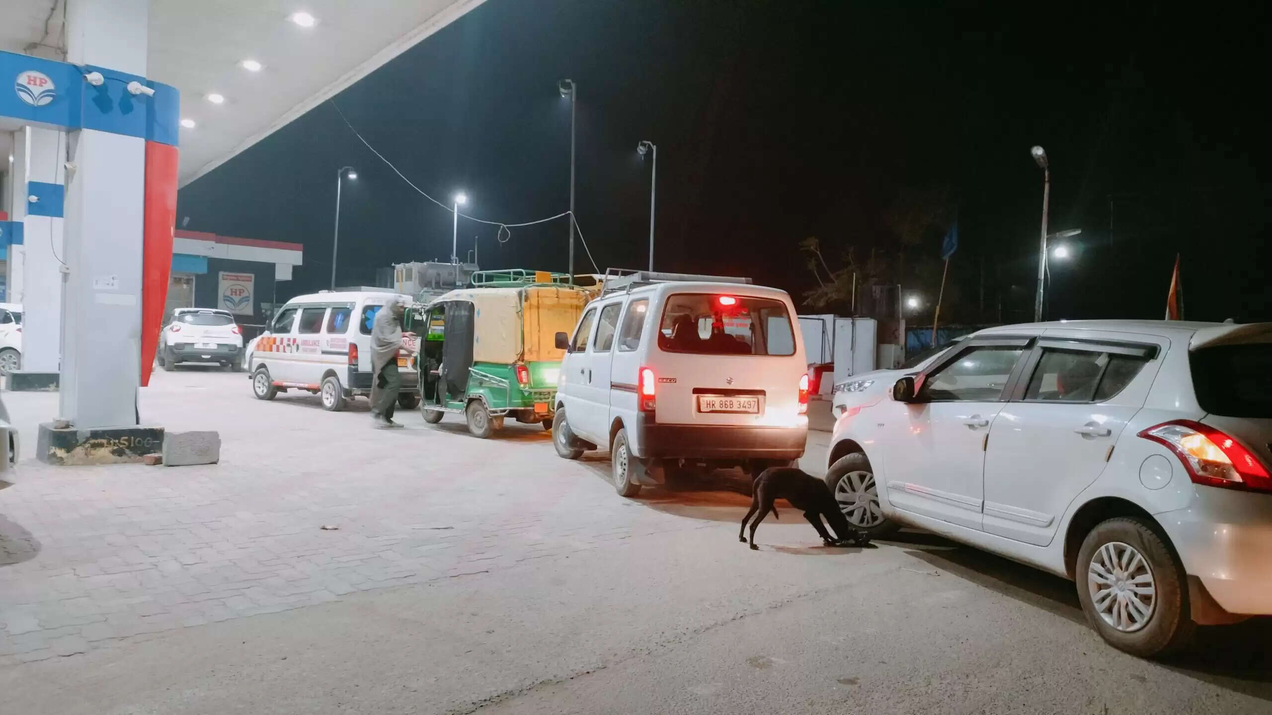 Haryana strike : हिट एंड रन कानून के विराेध में हड़ताल के चलते HP की गैस सप्लाई प्रभावित, फल-सब्जियों के रेट 10 से 15 रुपए भाव बढ़े, प्राइवेट बस चालक लौट सकते हैं रूटों पर