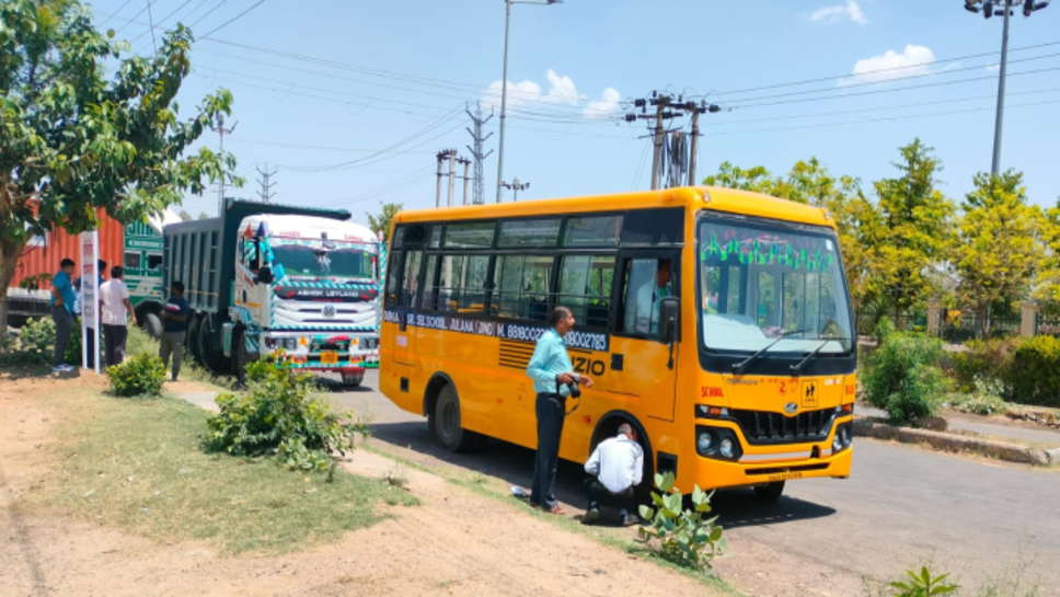 Jind news : कार्रवाई के डर से नई बसें खरीद रहे स्कूल संचालक, अब तक 60 से ज्यादा नई बसें आ चुकी